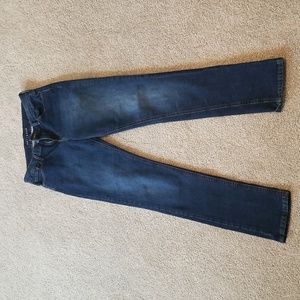 Mott & Bow boyfriend jeans